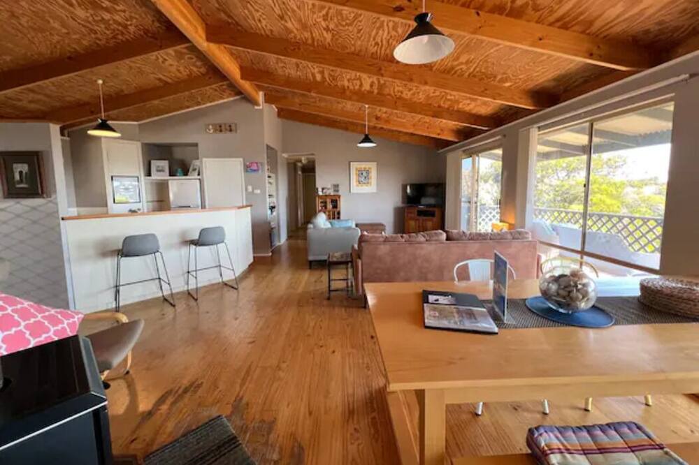 Photo of Livingroom in Preston Beach