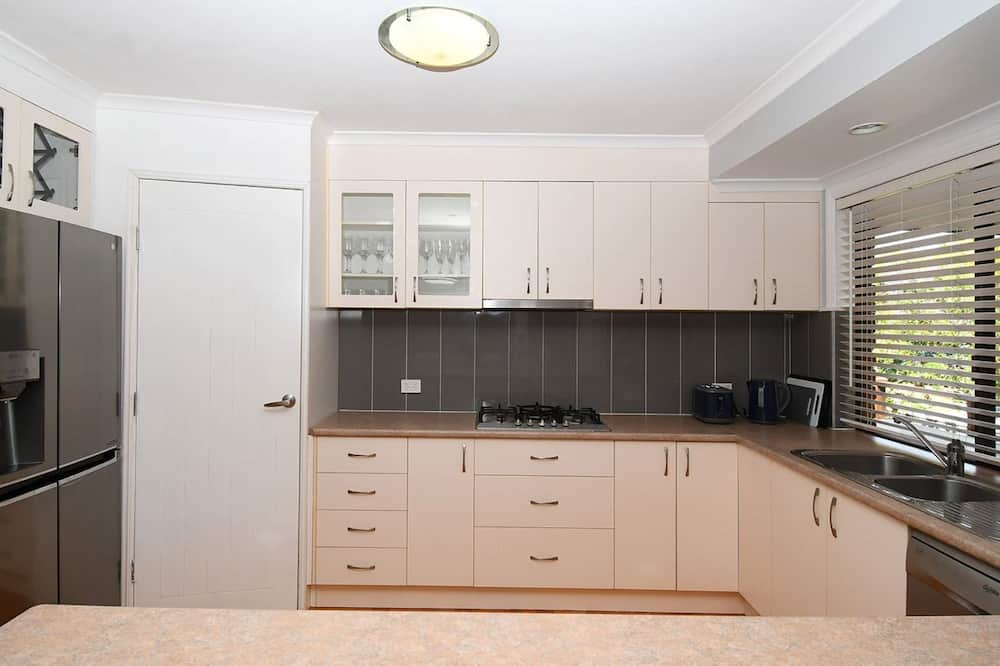 Photo of Kitchen in Scarness