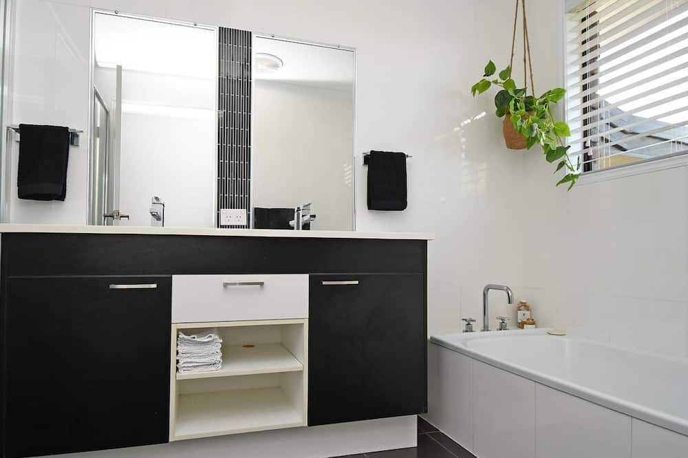 Photo of Bathroom in Scarness