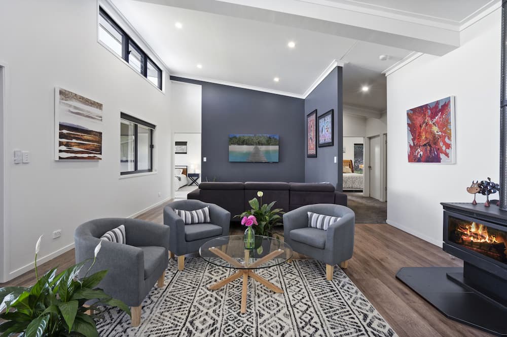 Photo of Livingroom in Gold Coast City