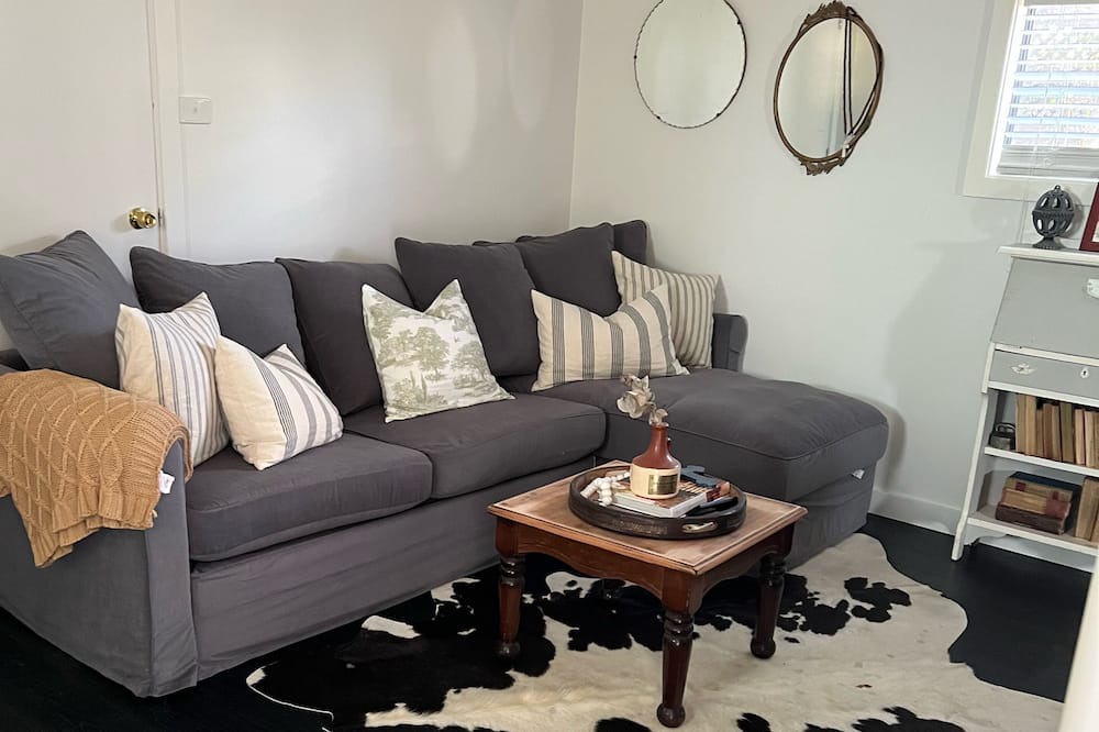 Photo of Livingroom in Hinton