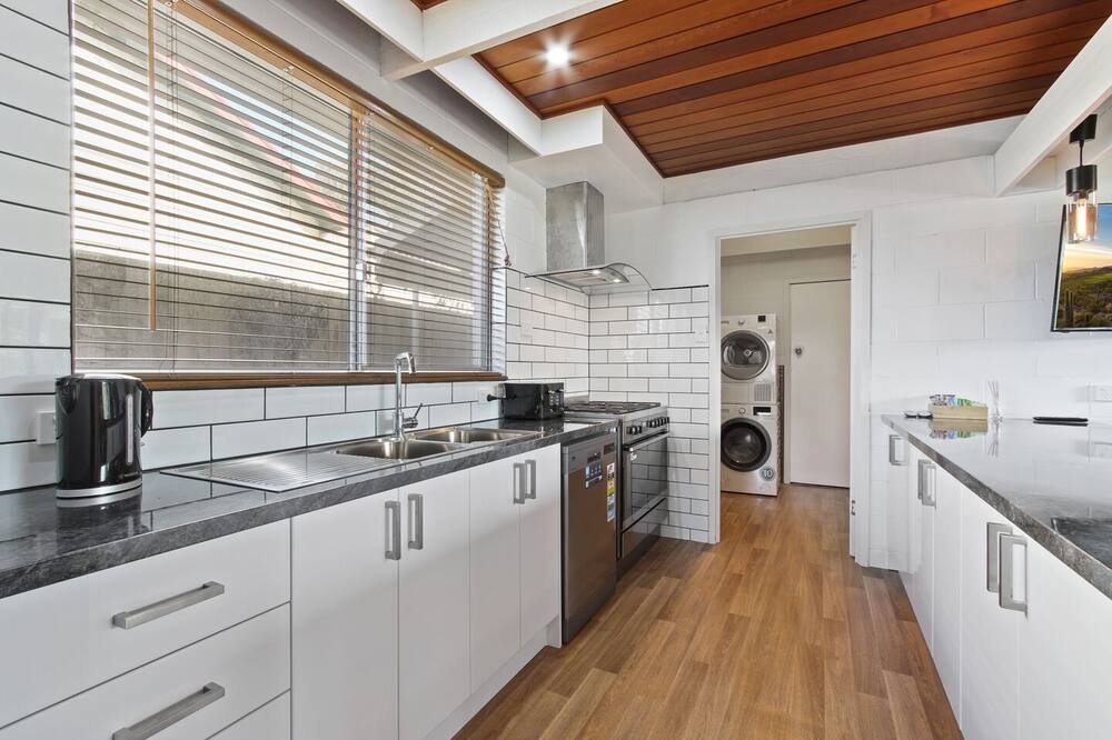 Photo of Kitchen in Lakes Entrance
