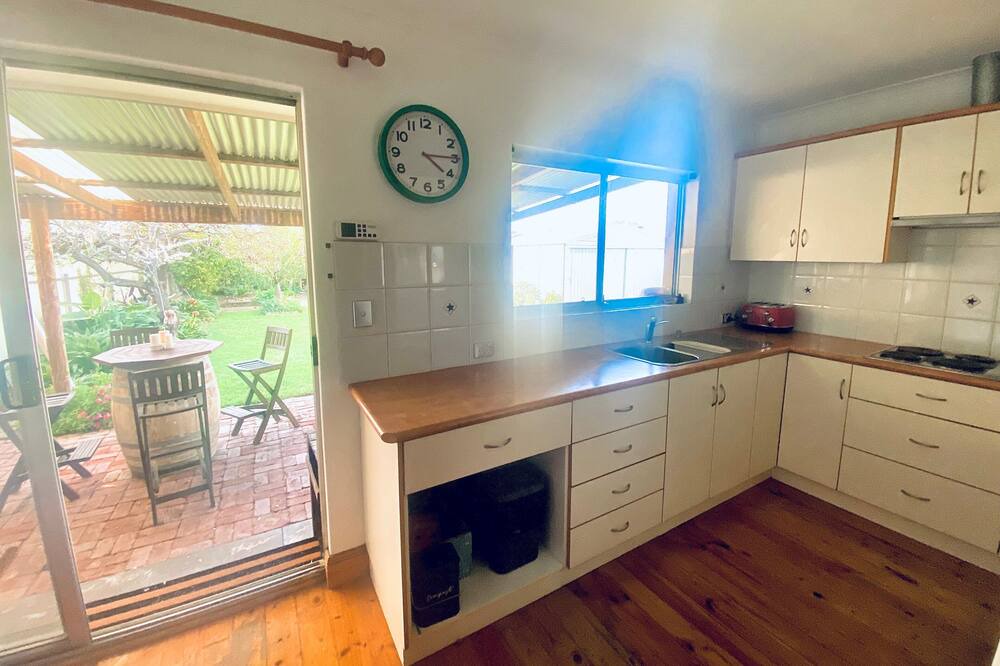 Photo of Kitchen in Port Noarlunga South