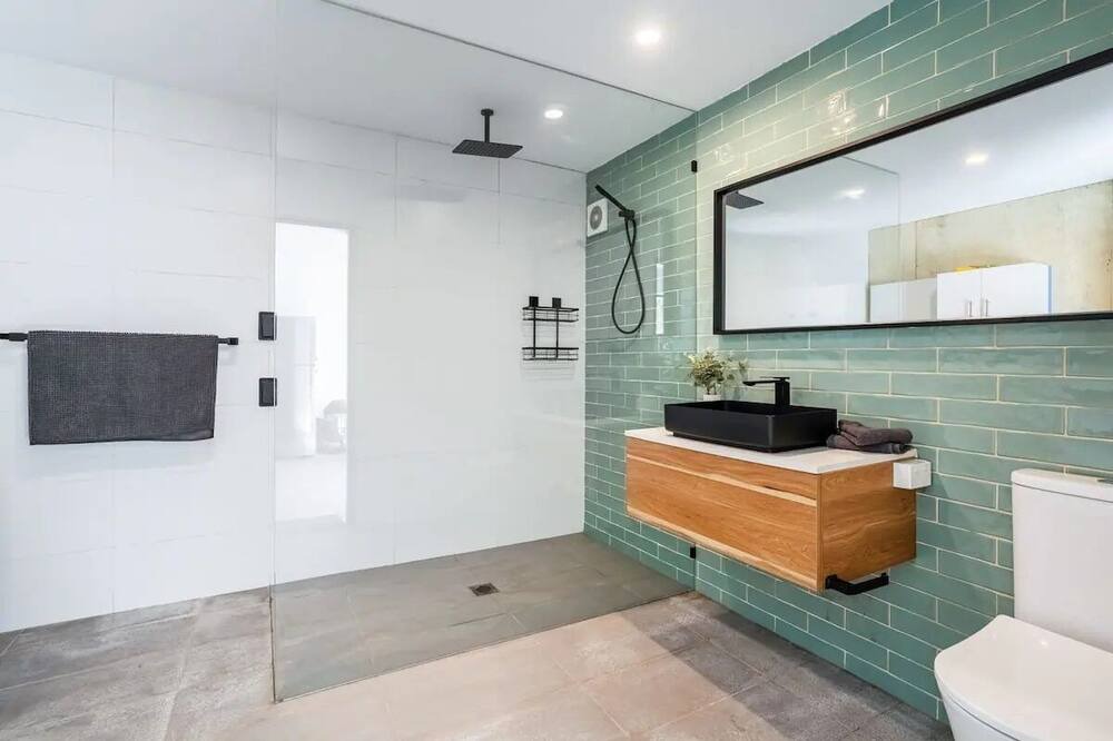 Photo of Bathroom in Pitt Town