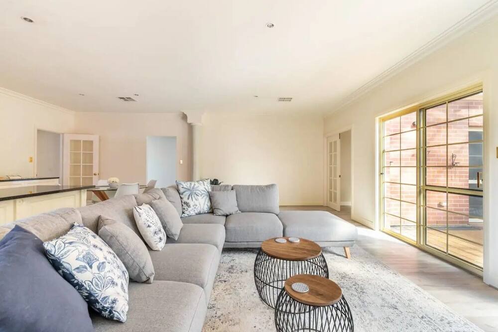 Photo of Livingroom in Highbury