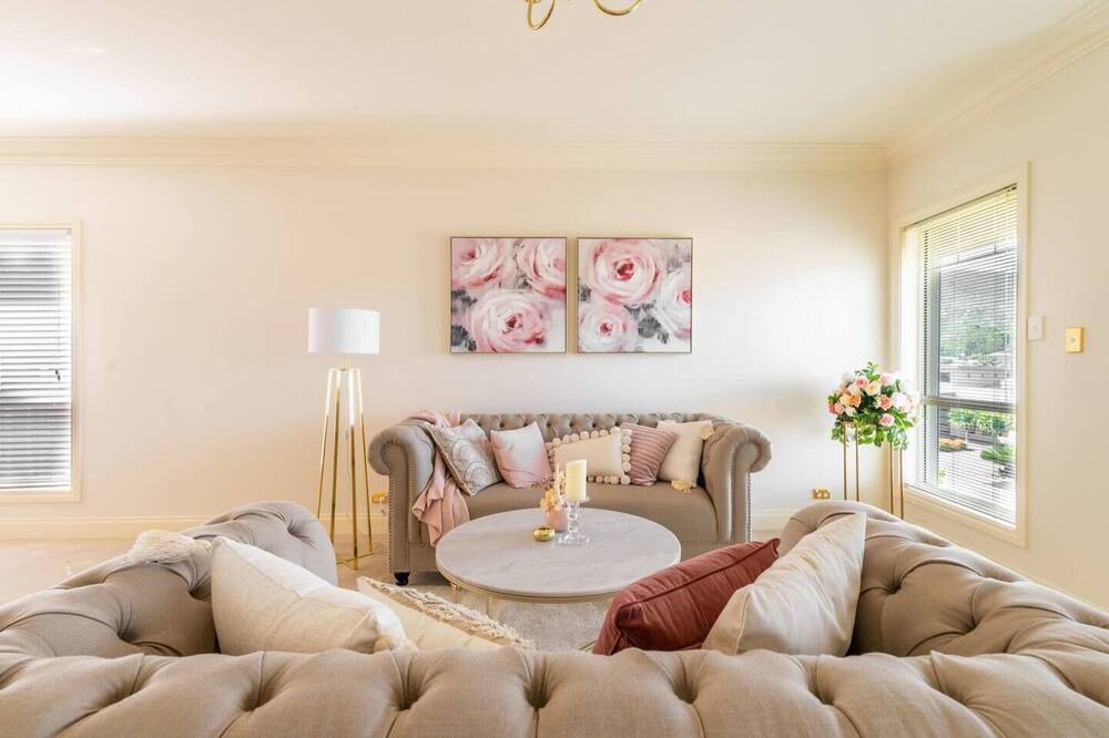 Photo of Livingroom in Highbury