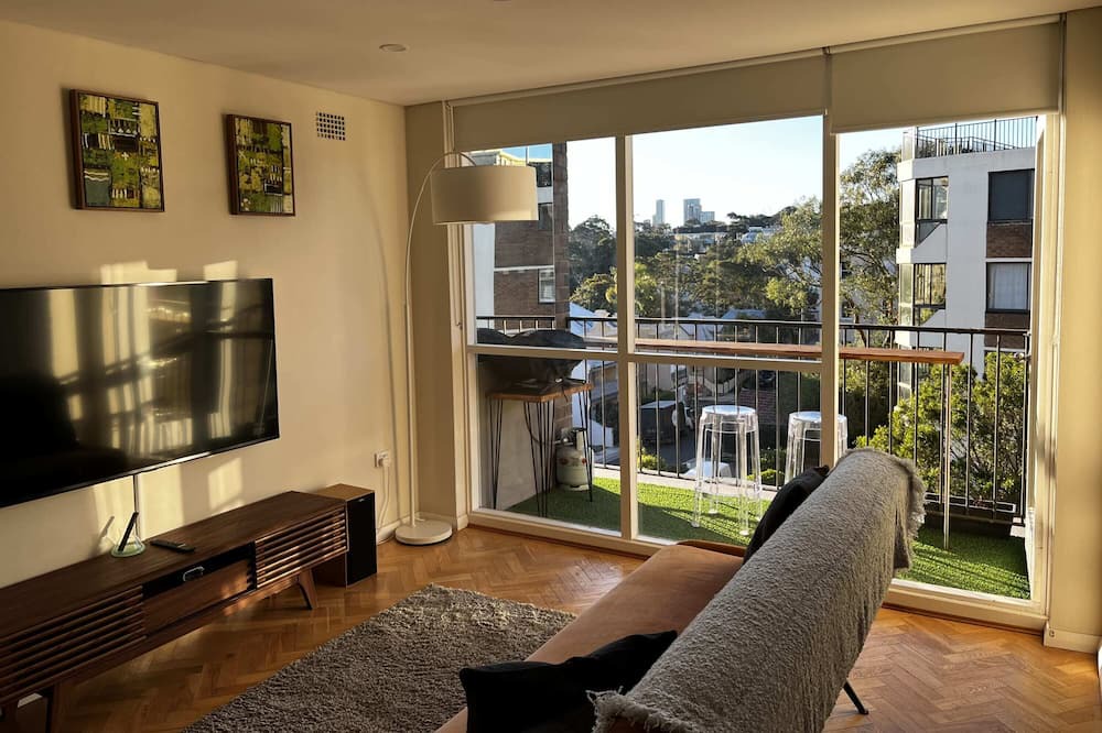 Photo of Livingroom in McMahons Point