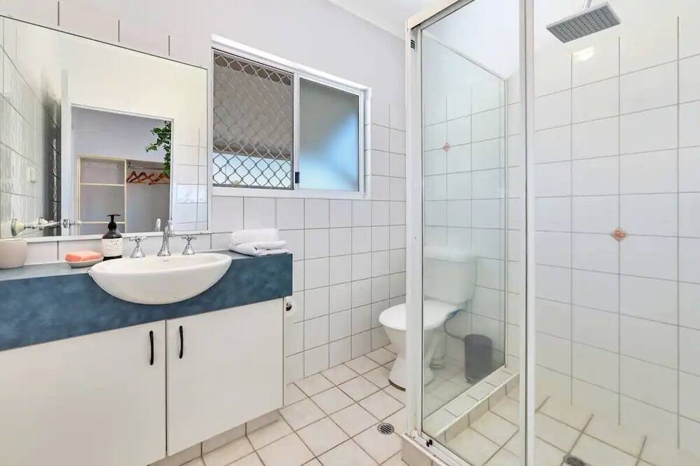 Photo of Bathroom in Stuart Park
