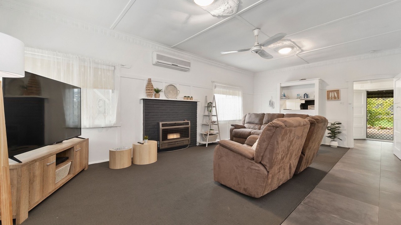 Photo of Livingroom in Rosebud