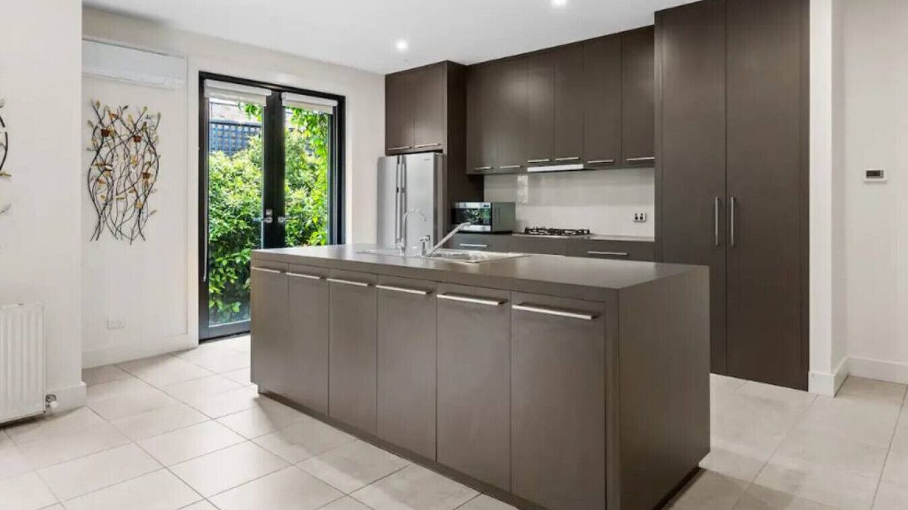 Photo of Kitchen in Lake Wendouree