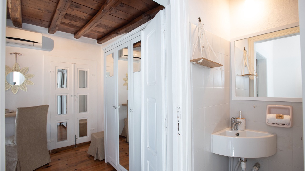 Photo of Bathroom in Mykonos Town