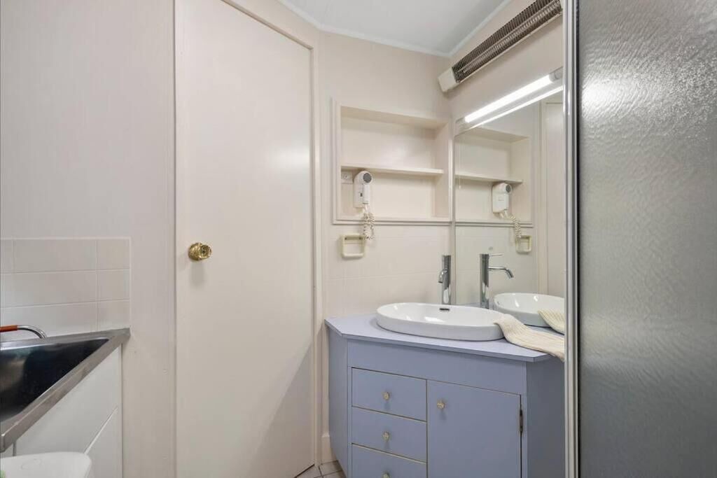Photo of Bathroom in Bellarine Peninsula