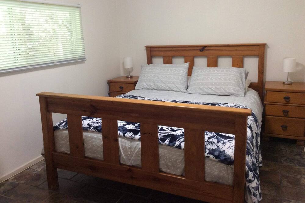 Photo of Bedroom in Cedar Pocket