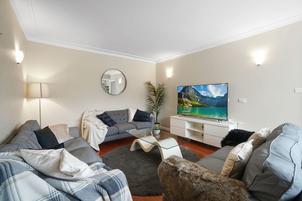 Photo of Livingroom in Bexley North