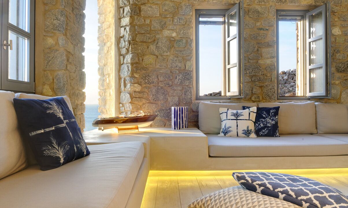 Photo of Livingroom in Ornos