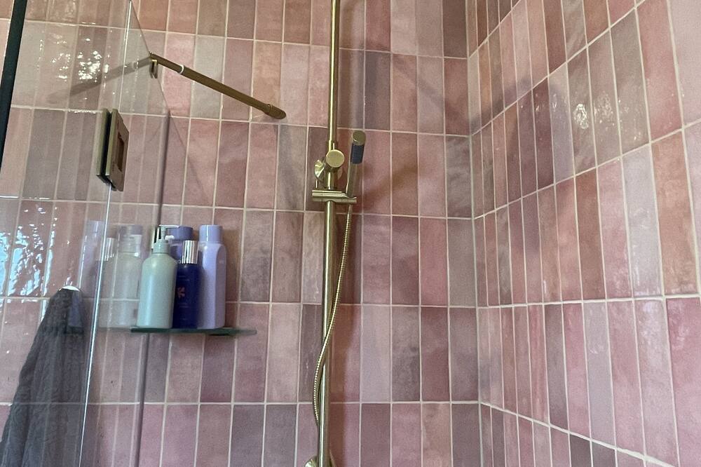Photo of Bathroom in Brunswick
