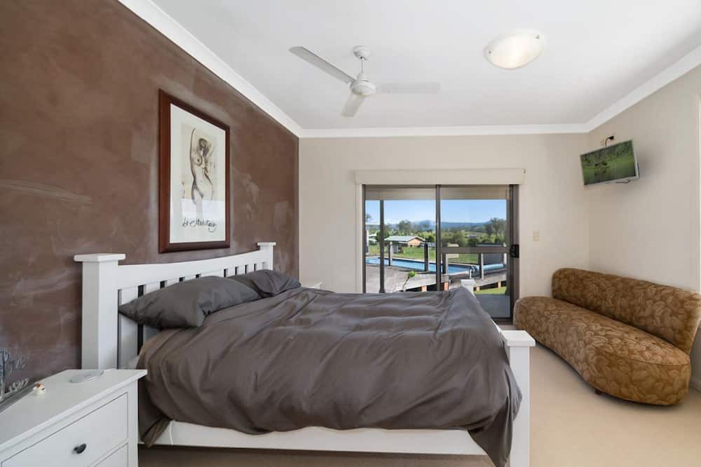 Photo of Bedroom in Gloucester