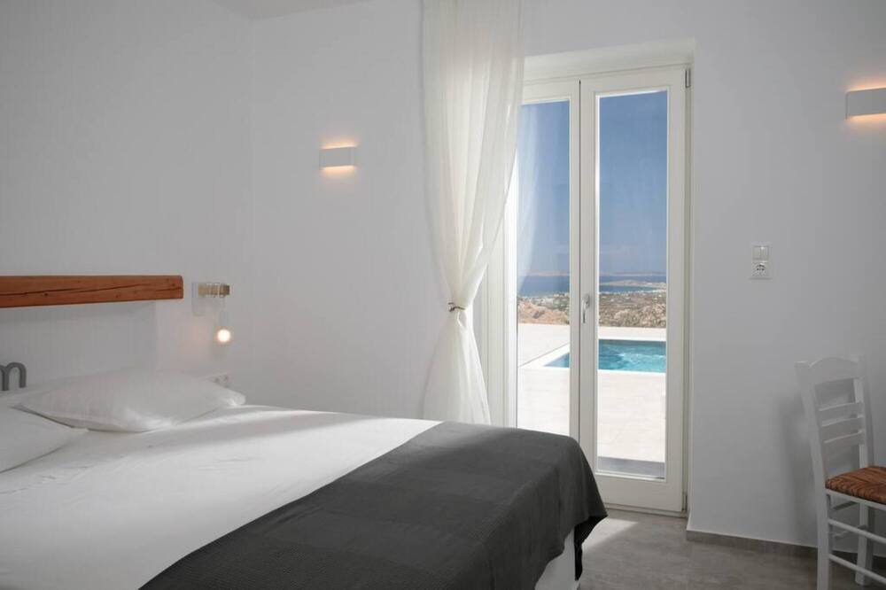 Photo of Bedroom in Vivlos