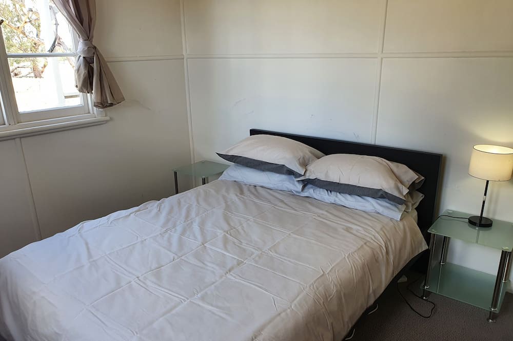 Photo of Bedroom in Boorolong