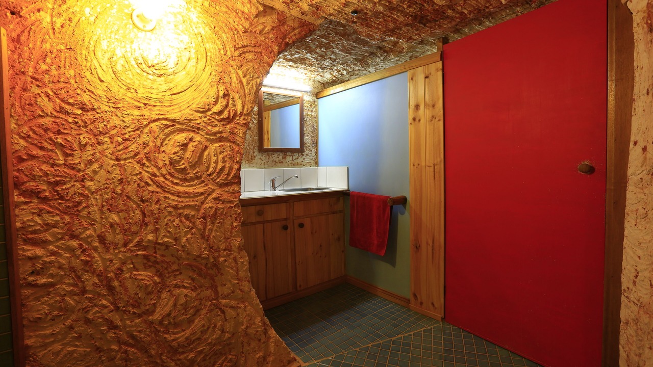 Photo of Bathroom in Coober Pedy