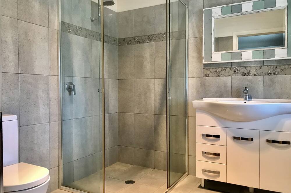 Photo of Bathroom in Bandon Grove