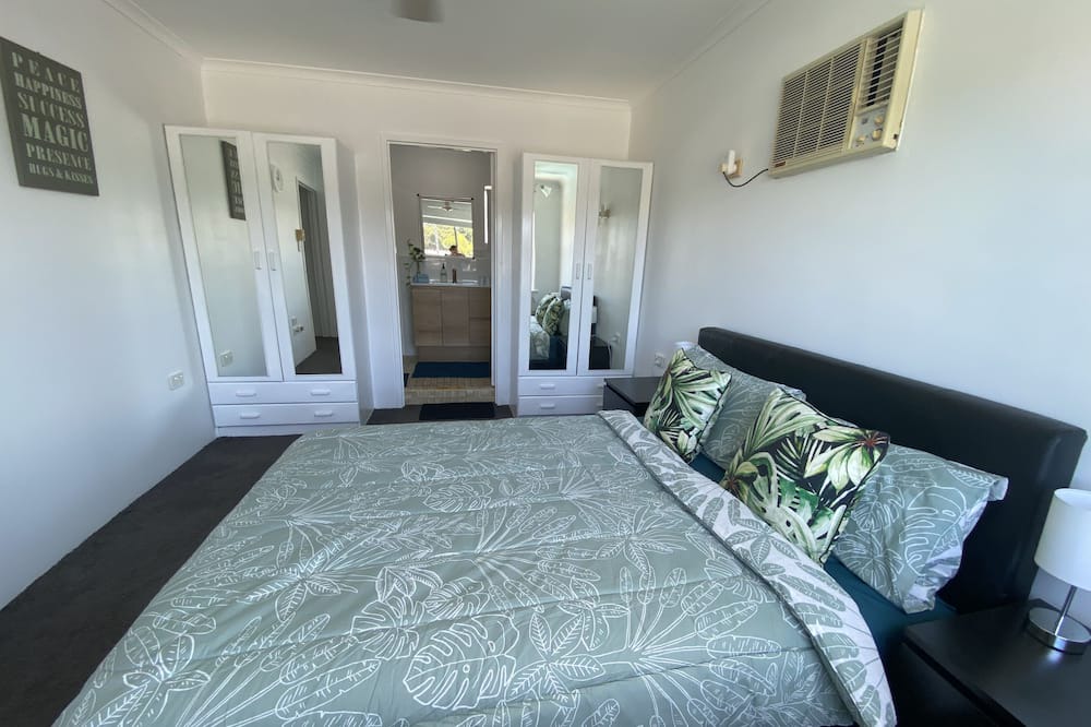 Photo of Bedroom in Earlville