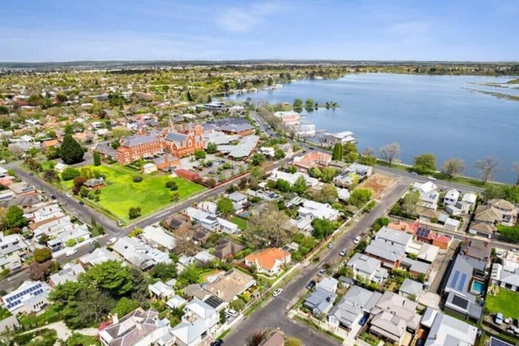 Photo of Outdoor in Lake Wendouree