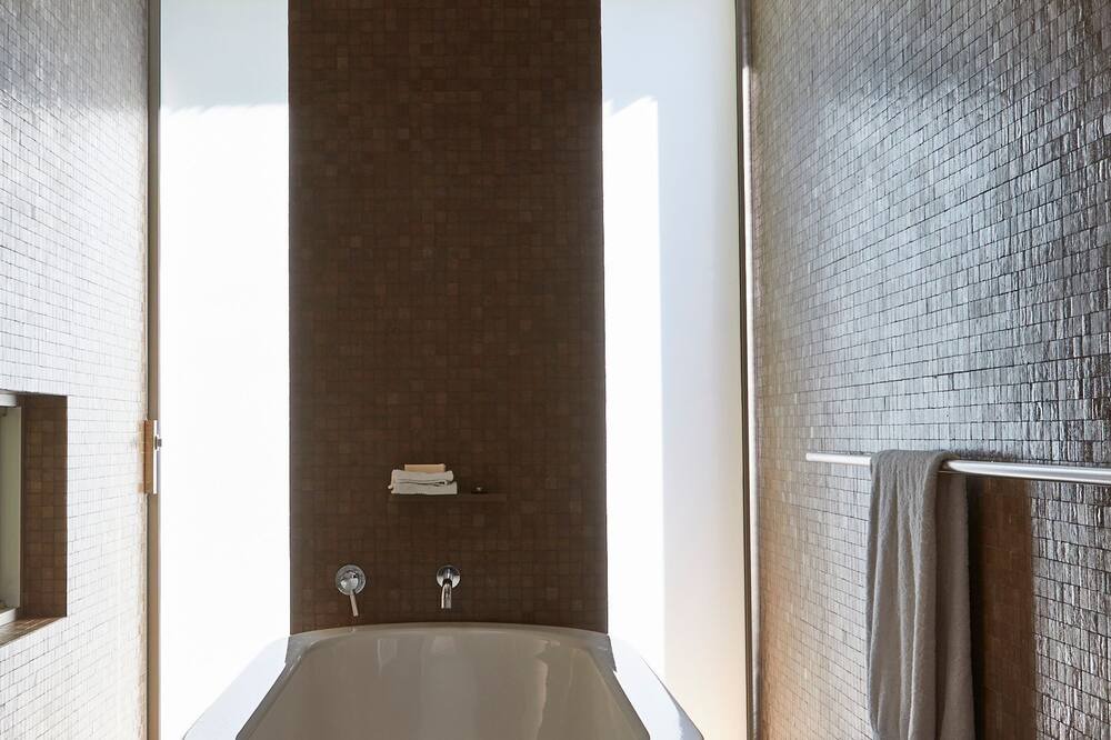 Photo of Bathroom in Bronte