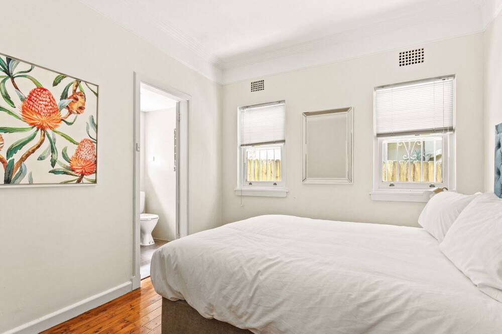 Photo of Bedroom in Kirribilli