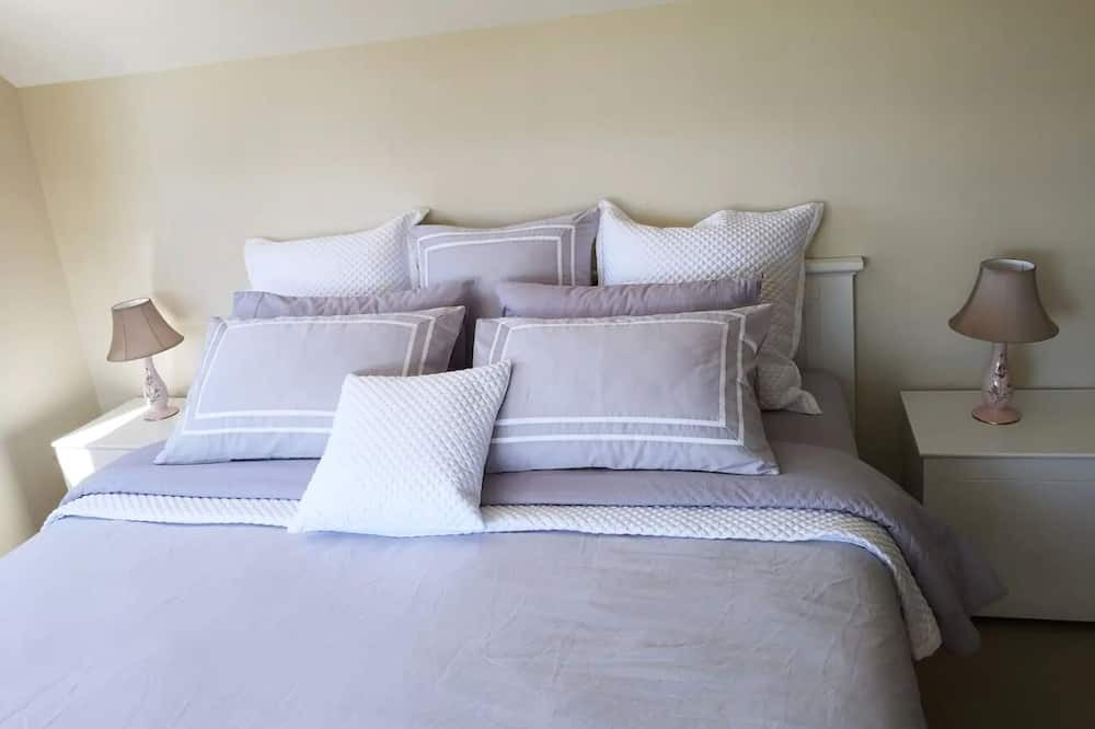 Photo of Bedroom in Rosevears