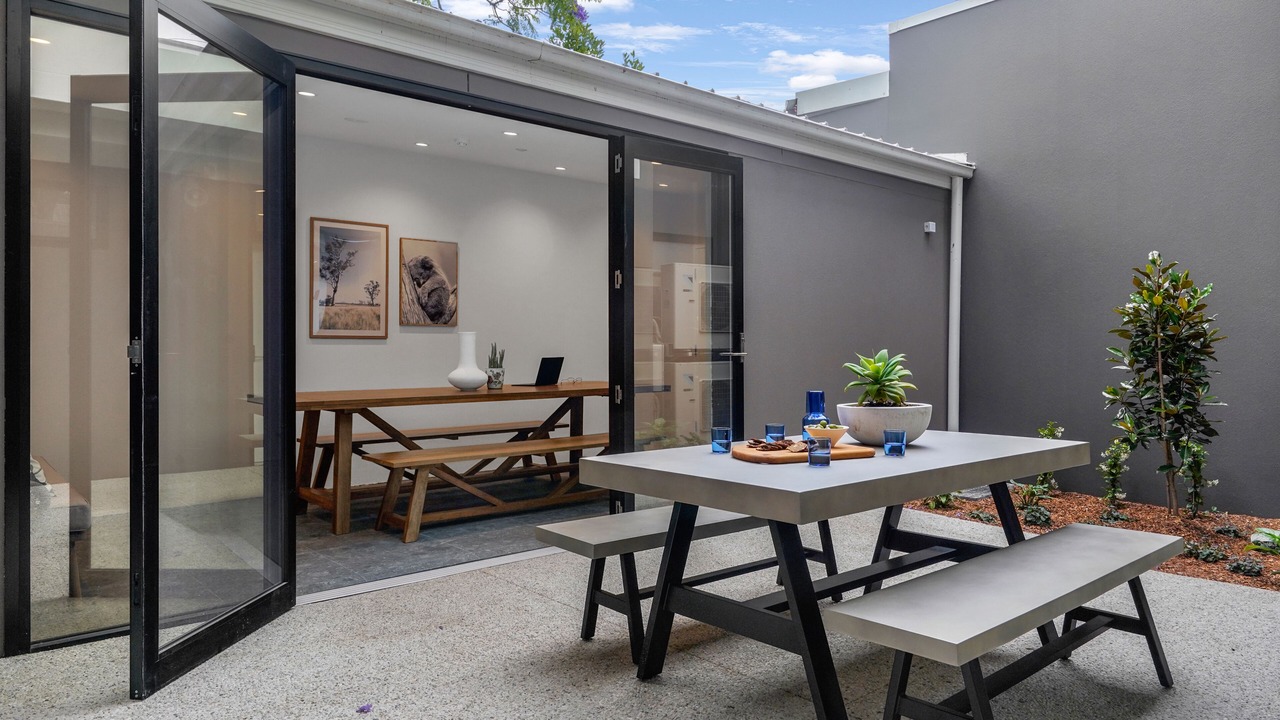 Photo of Outdoor in Petersham