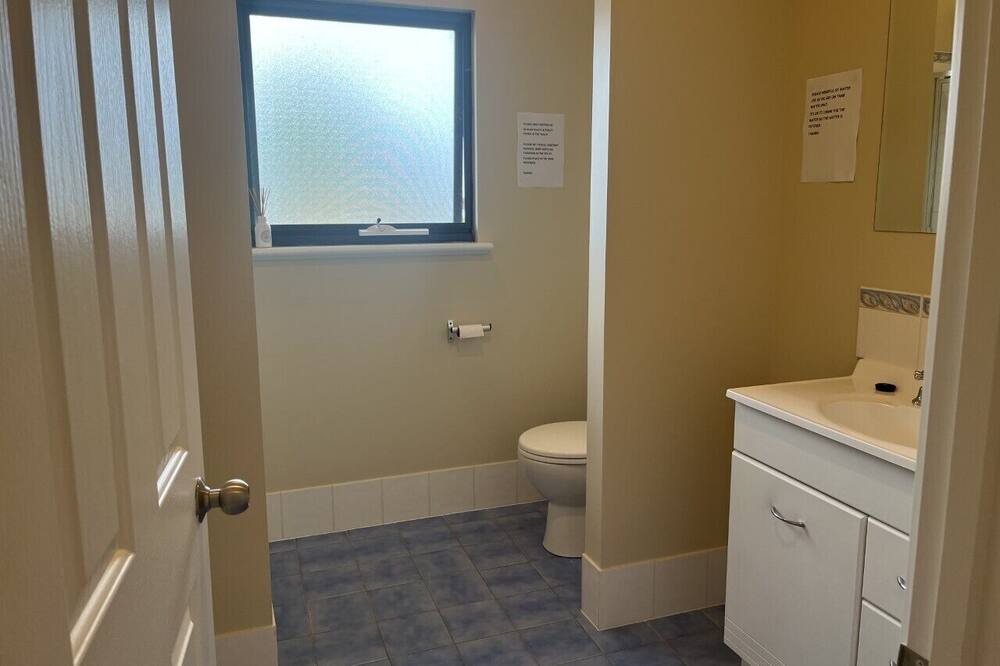 Photo of Bathroom in Cape Jervis