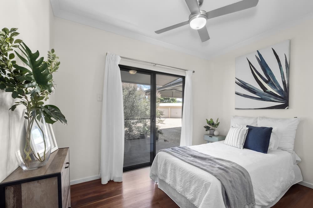 Photo of Bedroom in Crabbes Creek