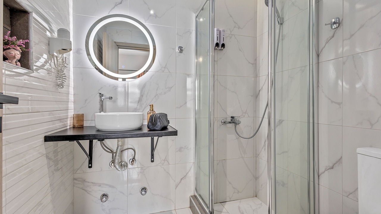 Photo of Bathroom in Elefsina