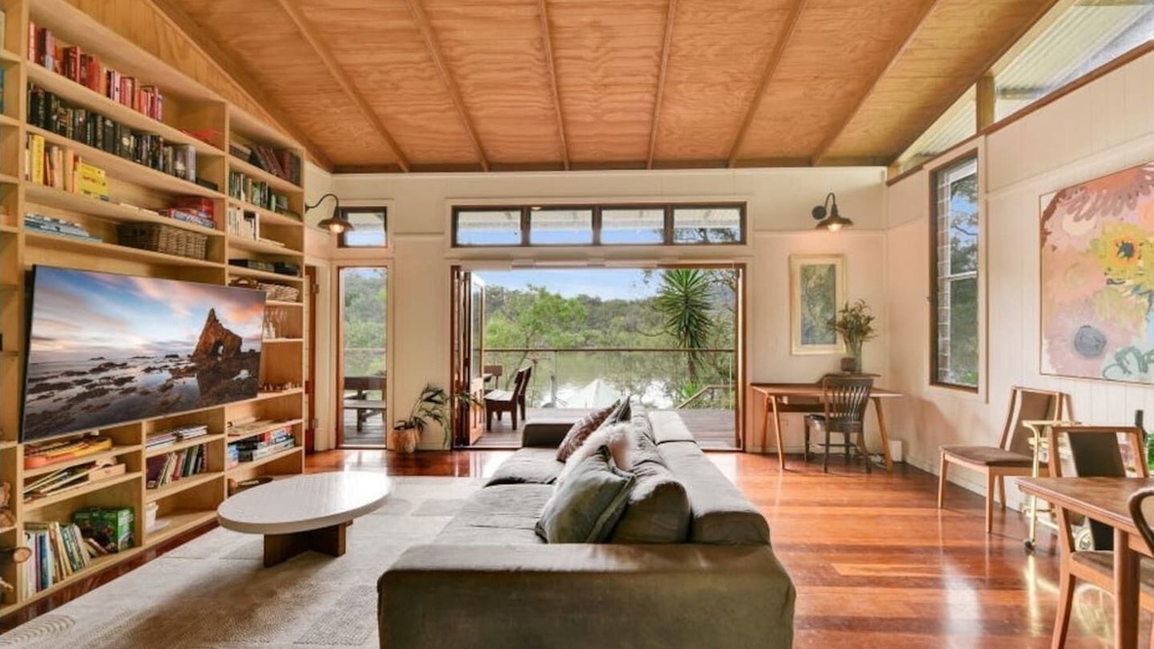 Photo of Livingroom in Milsons Passage