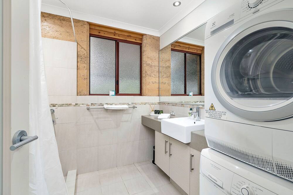 Photo of Bathroom in Quedjinup