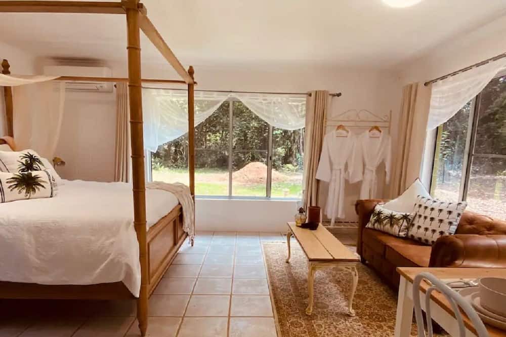 Photo of Bedroom in Malanda