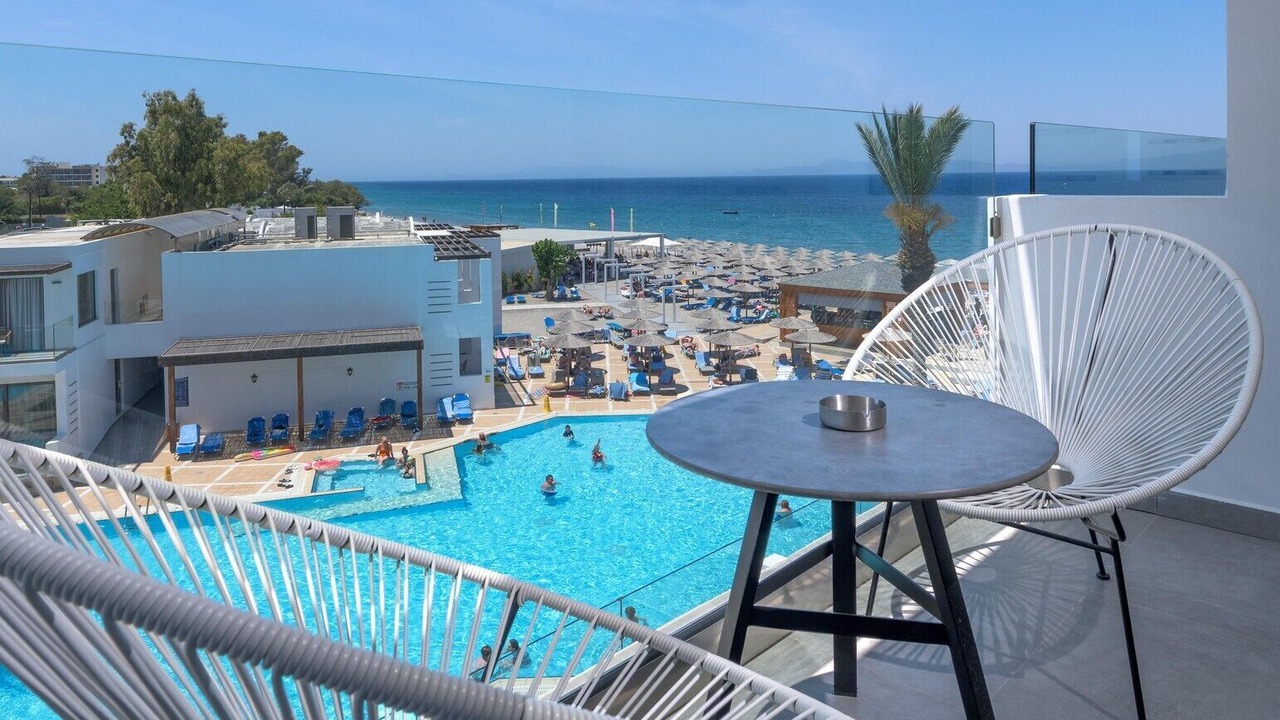 Photo of Outdoor in Ixia