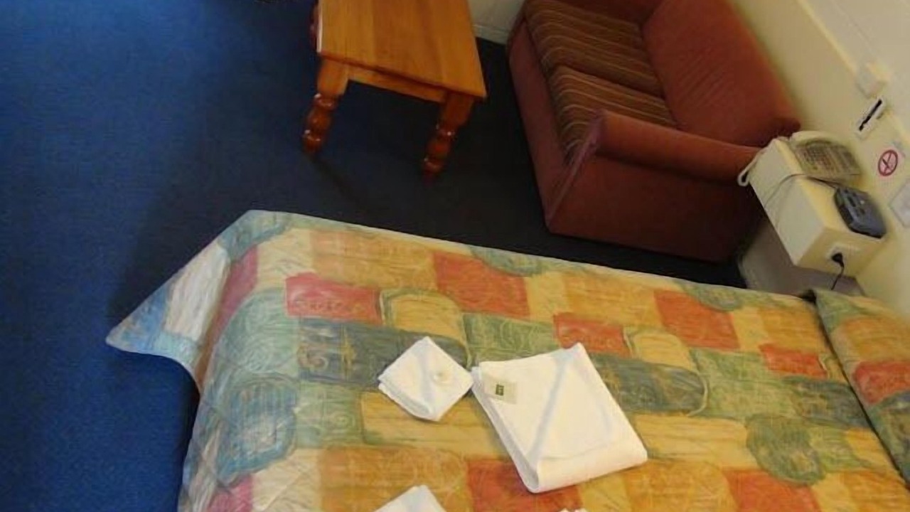 Photo of Bedroom in Kew