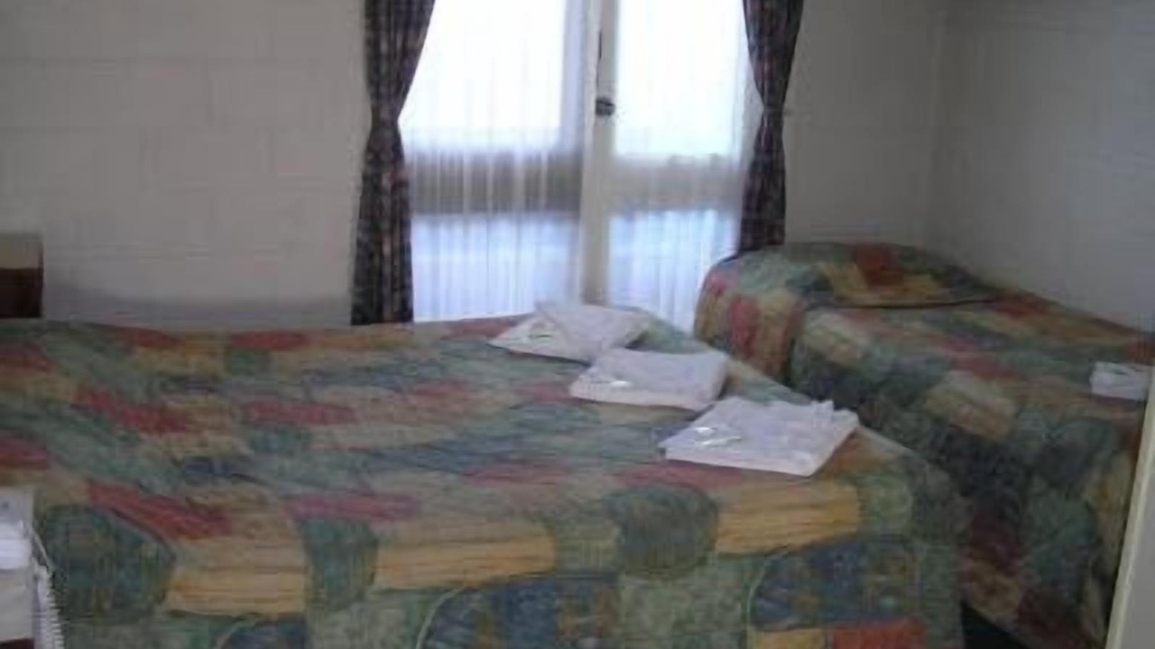Photo of Bedroom in Kew