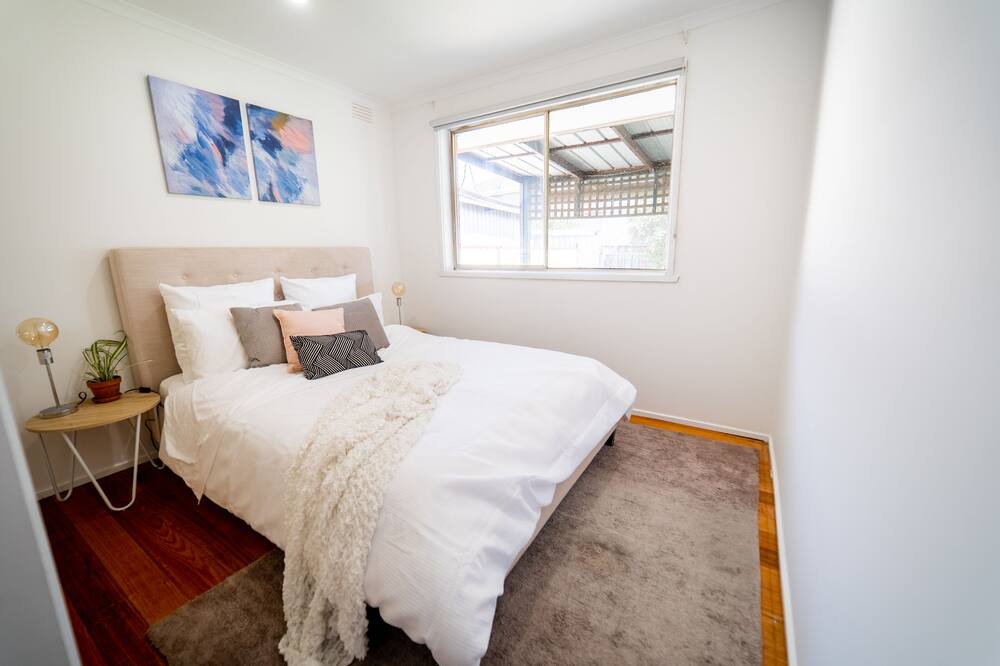 Photo of Bedroom in Thomastown