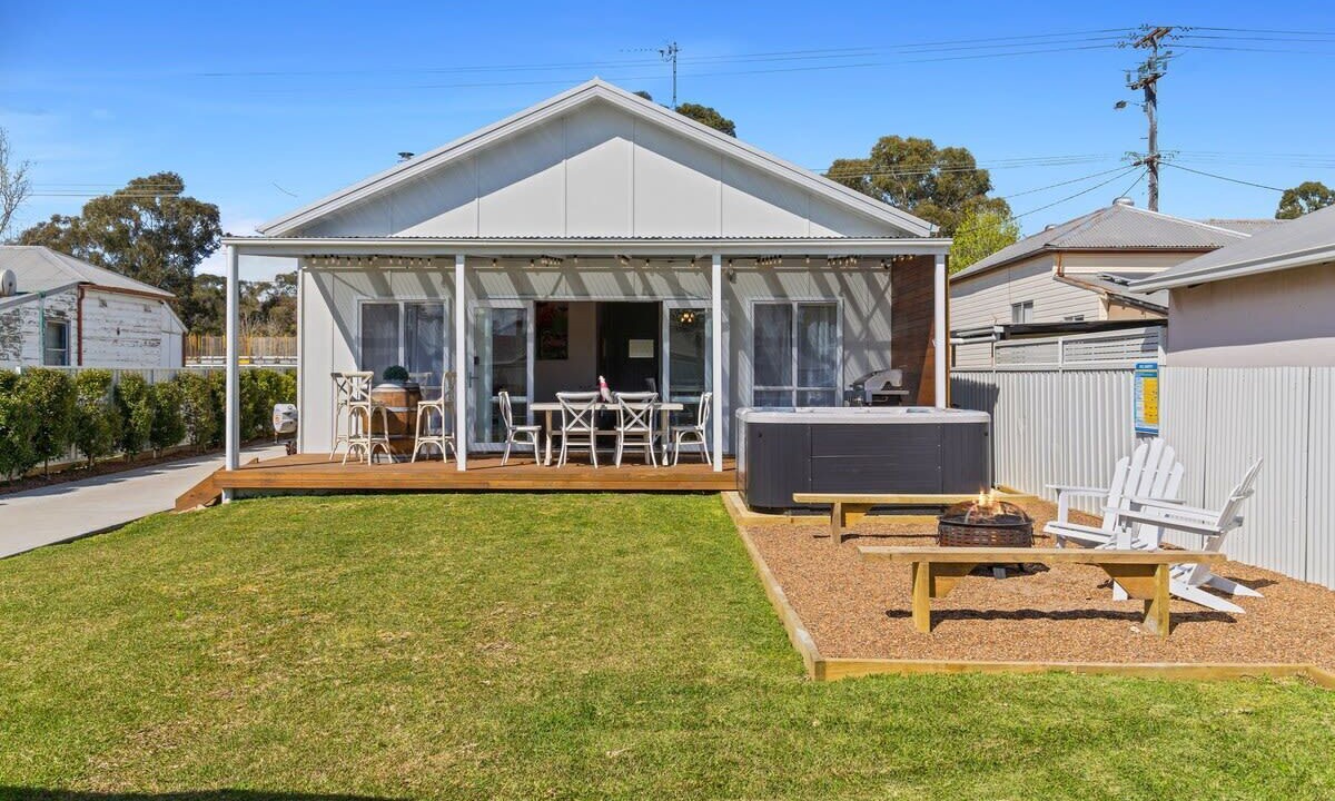 Photo of Outdoor in Abermain