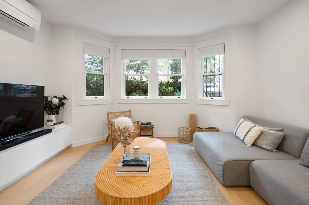 Photo of Livingroom in Double Bay