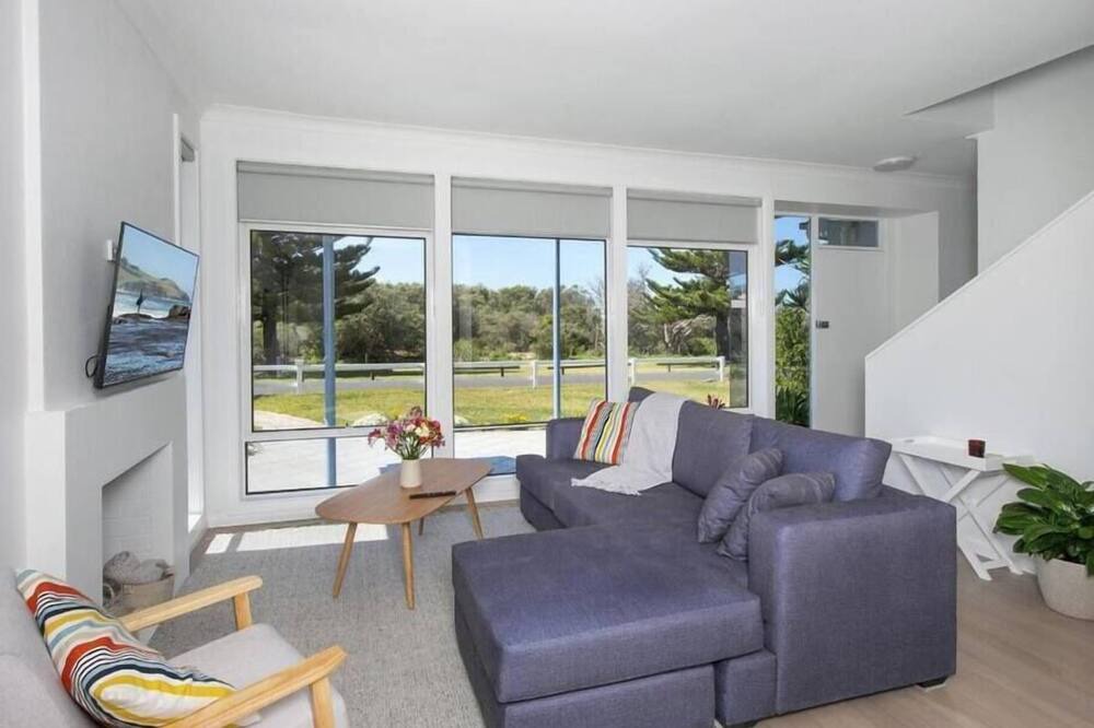Photo of Livingroom in Werri Beach