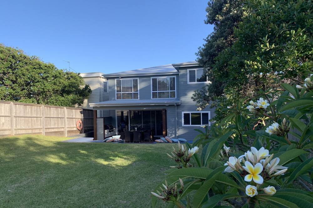 Photo of Outdoor in Blueys Beach