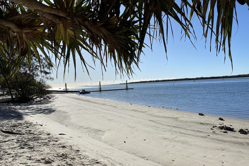 Photo of Others in Pelican Waters