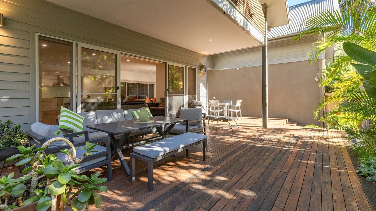 Photo of Patio Balcony in Elizabeth Beach
