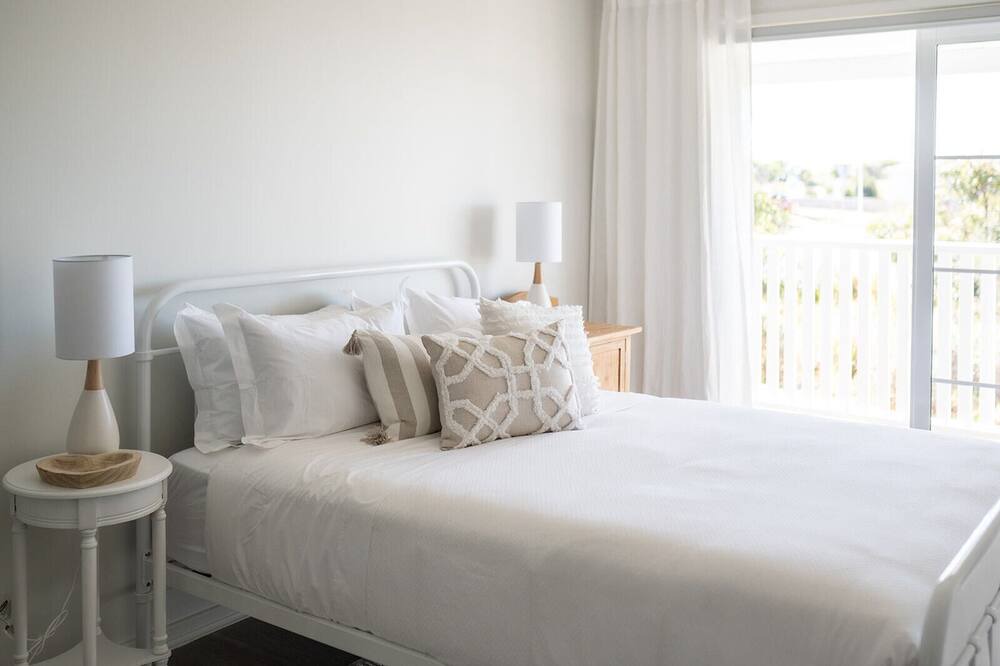 Photo of Bedroom in Catherine Hill Bay