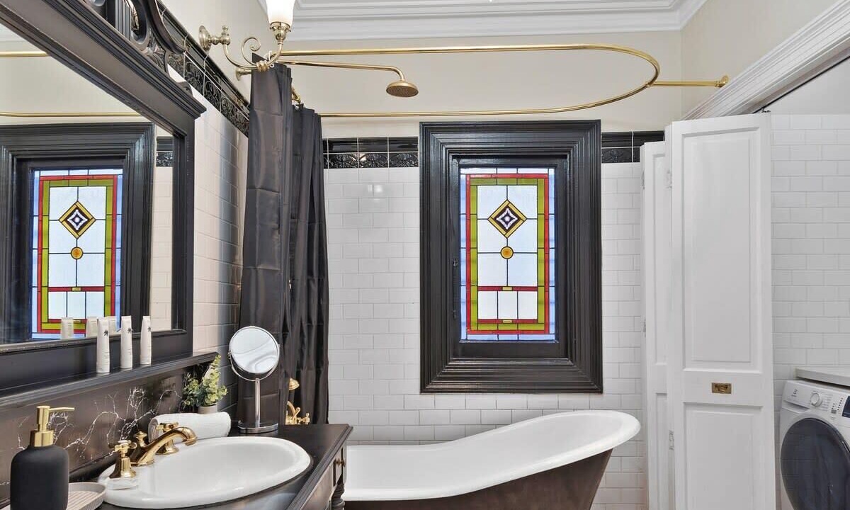 Photo of Bathroom in Williamstown