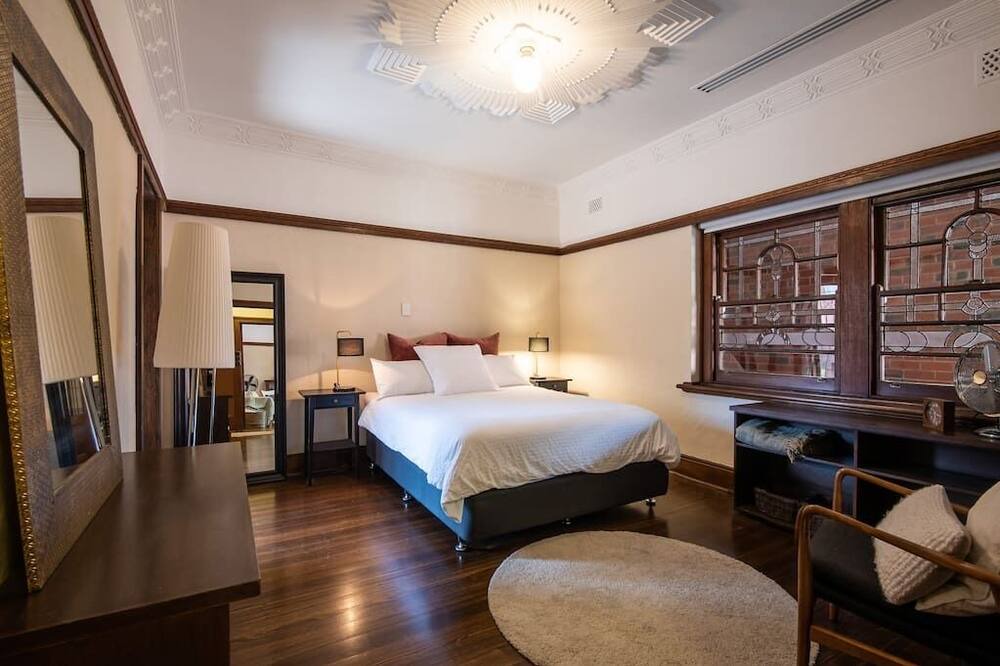 Photo of Bedroom in St Kilda West